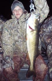 Night walleye fishing the Lake Ontario shorelines - 2008